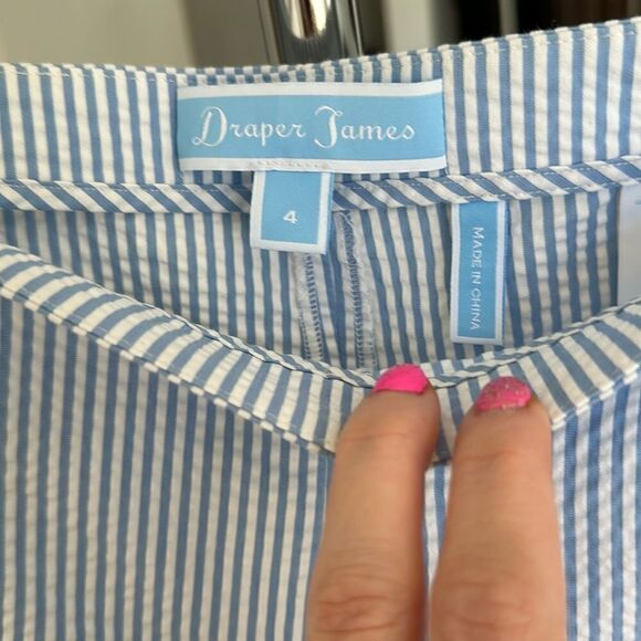 Draper James Women’s Blue & White Seersucker Floral Lace High Waisted Short - Picture 4 of 10